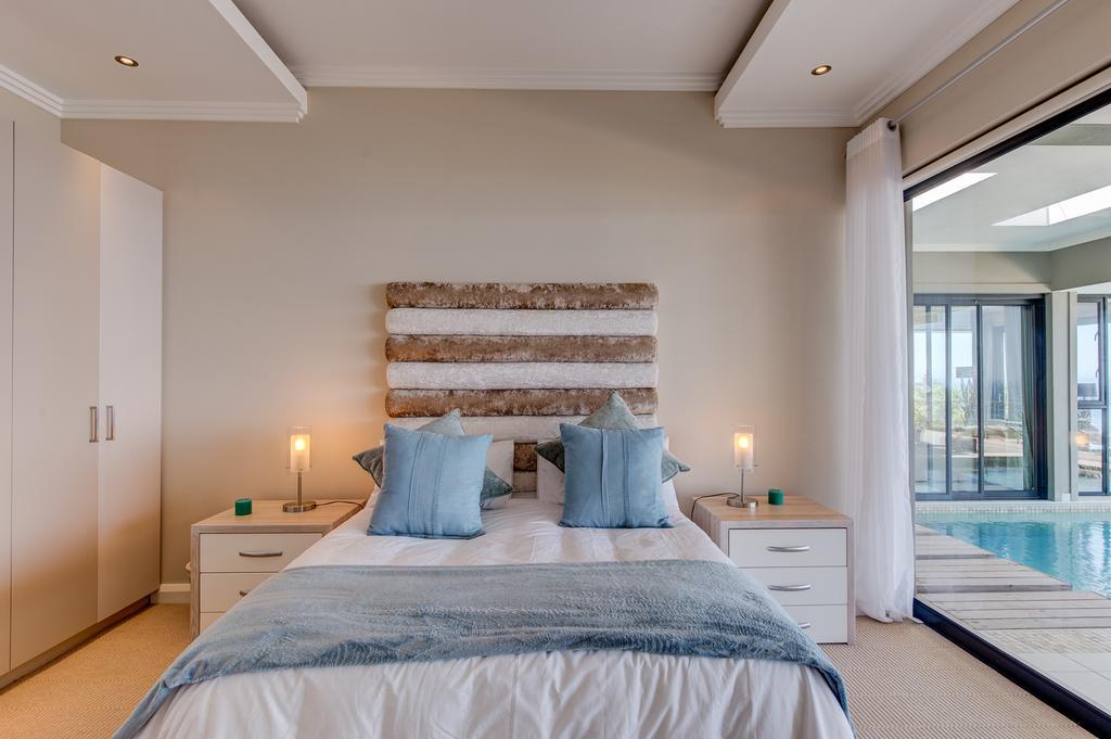 Retreat On Cliff Bed & Breakfast Knysna Bagian luar foto
